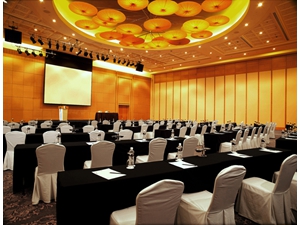 Seminar Folding Tables used in Sime Darby Convention Centre